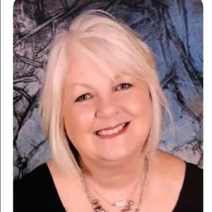 Meet your Posher, Tami